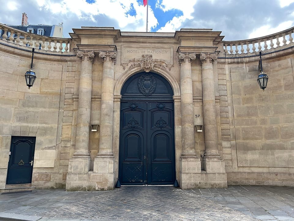 La crise politique française et la culture du compromis (The French Political Crisis and the Culture of Compromise)